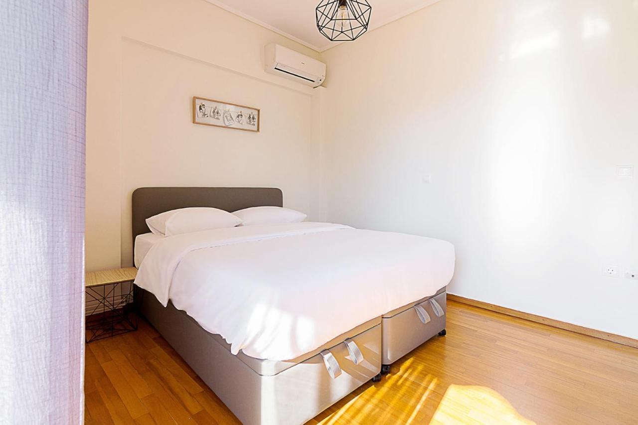 Two Bedroom Apartment In Chalandri With Balcony 雅典 外观 照片